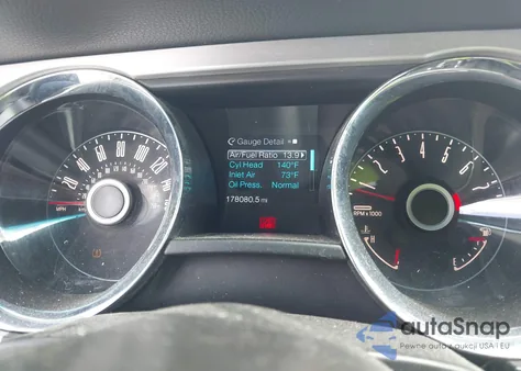 2014 Ford Mustang V6 Premium z USA, uszkodzony, nr VIN 1ZVBP8EM2E5220391